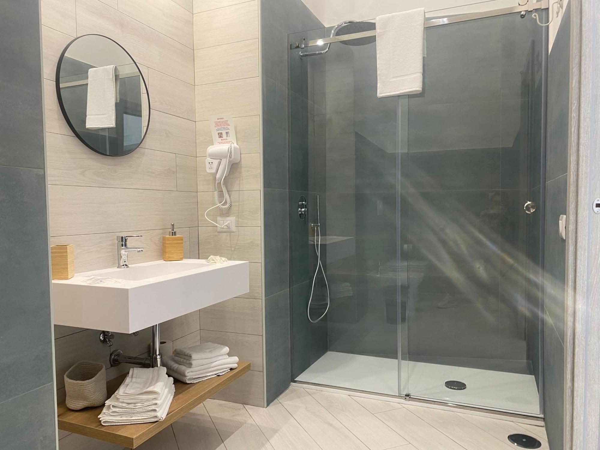 Ludben Dante Hotel Napoli Ngoại thất bức ảnh