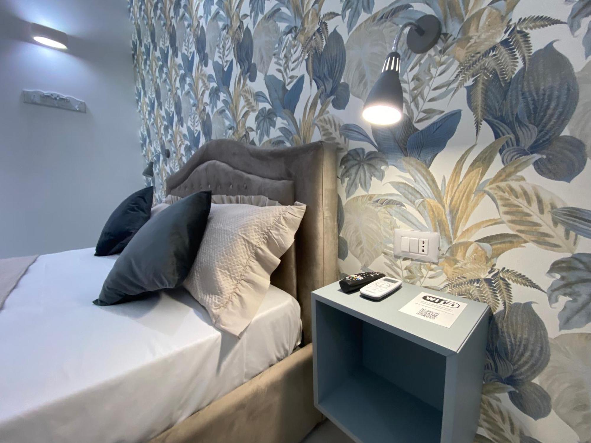Ludben Dante Hotel Napoli Ngoại thất bức ảnh