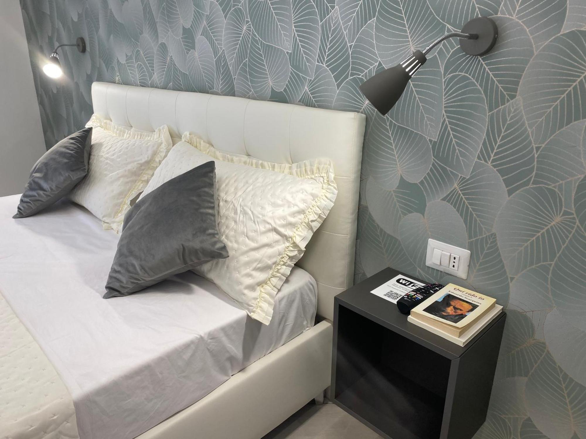 Ludben Dante Hotel Napoli Ngoại thất bức ảnh